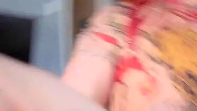 Snapshot of ENGLISHEMILY_69 chatting on 10-16-25, 10:16 ENGLISHEMILY 69 online show from 10-16-25, 10:16