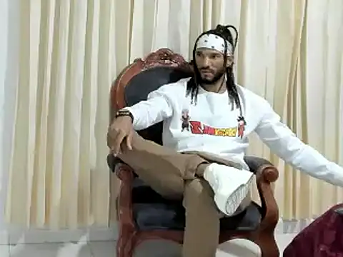 Snapshot of KarlMarley1 chatting on 12-25-24, 04:12 KarlMarley1 online show from 12-25-24, 04:12
