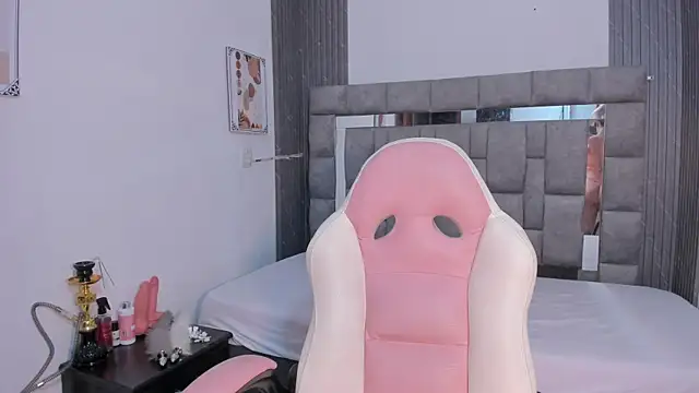 zulyjones online show from 11-01-25, 11:56