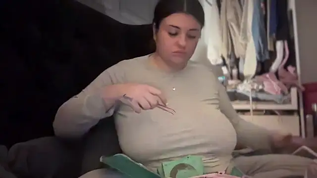 curvybabesx1 online show from 10-12-25, 02:49