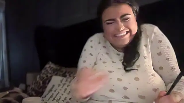 curvybabesx1 online show from 10-14-25, 02:40