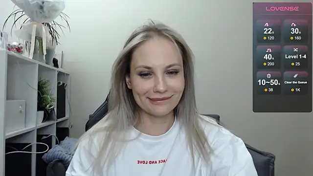 Sunny bunny6 online show from 02-18-25, 04:05