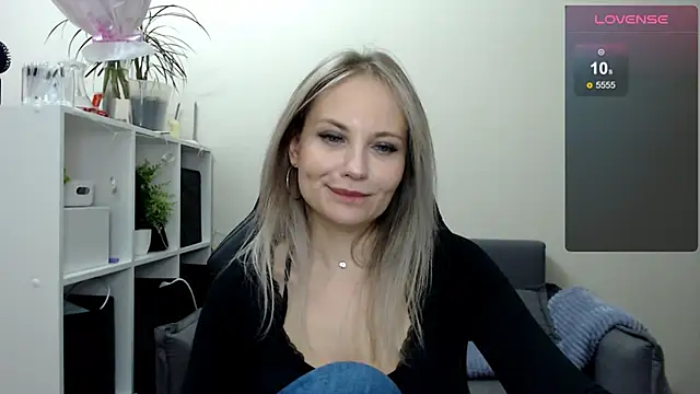 Sunny bunny6 online show from 03-13-25, 10:05