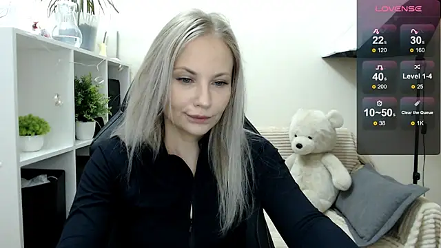 Sunny bunny6 online show from 09-09-25, 03:17