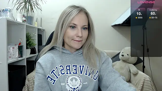 Sunny bunny6 online show from 11-27-25, 04:14