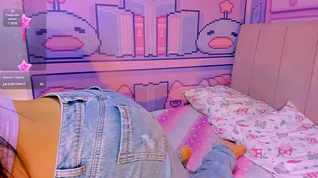  18alice online show from 12-21-24, 02:41