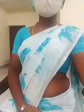 Snapshot of Preethytamilsexy chatting on 03-13-25, 01:40 Preethytamilsexy online show from 03-13-25, 01:40