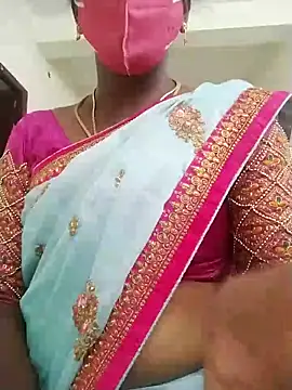Snapshot of Preethytamilsexy chatting on 09-25-25, 11:58 Preethytamilsexy online show from 09-25-25, 11:58