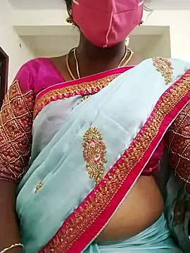 Snapshot of Preethytamilsexy chatting on 10-21-25, 04:41 Preethytamilsexy online show from 10-21-25, 04:41