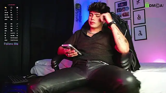 LyleBennett  online show from 01-10-26, 11:45