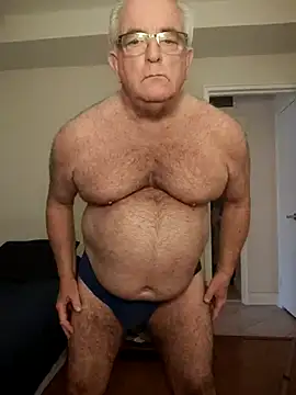 Shoreguy69 online show from 12-21-25, 12:23