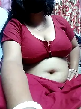 Snapshot of BERRY_00 chatting on 02-25-25, 05:47 BERRY 00 online show from 02-25-25, 05:47