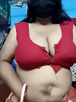 Snapshot of BERRY_00 chatting on 11-29-25, 10:07 BERRY 00 online show from 11-29-25, 10:07