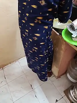 Snapshot of tncute_callboyi chatting on 10-28-25, 05:44 tncute callboyi online show from 10-28-25, 05:44