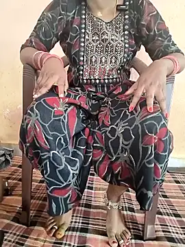 Snapshot of tncute_callboyi chatting on 11-07-25, 05:29 tncute callboyi online show from 11-07-25, 05:29