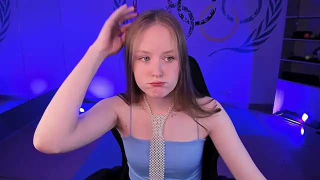 VivienLeeigh online show from 12-07-24, 09:06