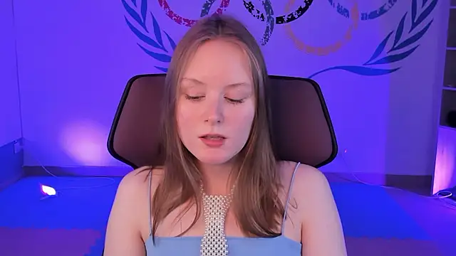 VivienLeeigh online show from 12-08-24, 12:08