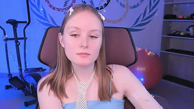 VivienLeeigh online show from 12-19-24, 03:30