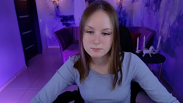 VivienLeeigh online show from 12-21-24, 09:12