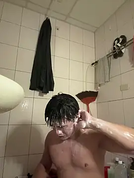 TaiwanSlutBitch online show from 10-18-25, 01:52