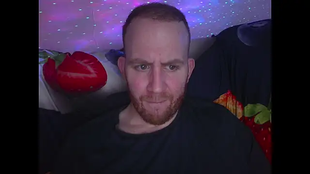 Snapshot of Tall_REC chatting on 12-10-24, 12:17 Tall REC online show from 12-10-24, 12:17