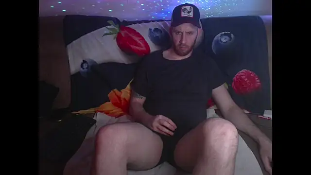 Snapshot of Tall_REC chatting on 12-13-24, 11:50 Tall REC online show from 12-13-24, 11:50