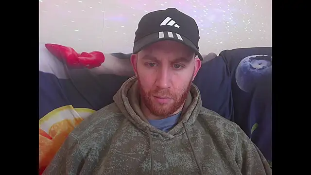 Snapshot of Tall_REC chatting on 12-15-24, 10:07 Tall REC online show from 12-15-24, 10:07