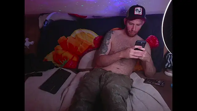 Snapshot of Tall_REC chatting on 12-19-24, 03:30 Tall REC online show from 12-19-24, 03:30