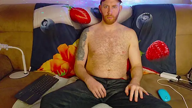 Snapshot of Tall_REC chatting on 01-01-25, 08:58 Tall REC online show from 01-01-25, 08:58