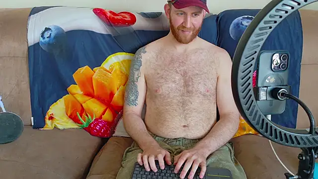 Snapshot of Tall_REC chatting on 01-13-25, 02:21 Tall REC online show from 01-13-25, 02:21