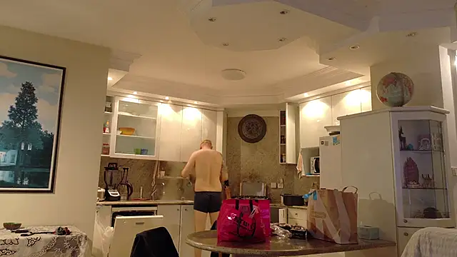 Snapshot of Tall_REC chatting on 03-02-25, 03:59 Tall REC online show from 03-02-25, 03:59