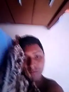 Snapshot of Ggjvdfhvde chatting on 11-11-25, 05:35 Ggjvdfhvde online show from 11-11-25, 05:35