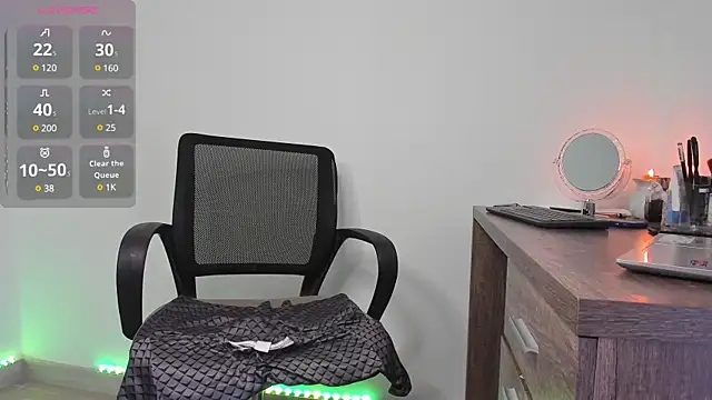 stephennolan1 online show from 03-02-25, 05:47