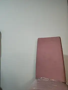 Snapshot of little_mavi chatting on 02-22-25, 12:16 little mavi online show from 02-22-25, 12:16