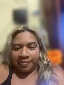 DanielitaWM online show from 04-14-26, 05:02