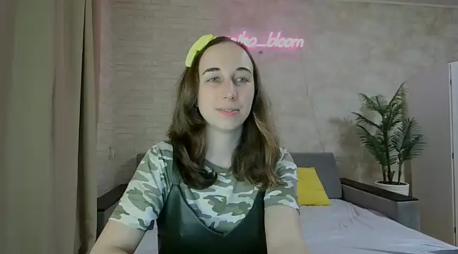 Anika bloom online show from 02-01-25, 02:47