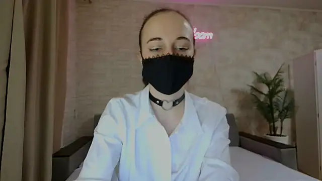 Anika bloom online show from 02-05-25, 12:42