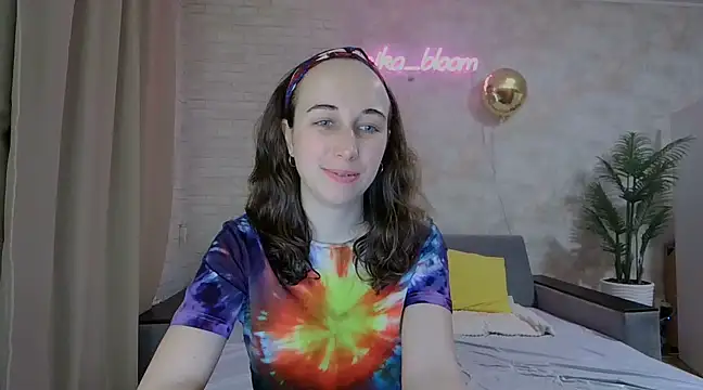Anika bloom online show from 02-17-25, 03:47