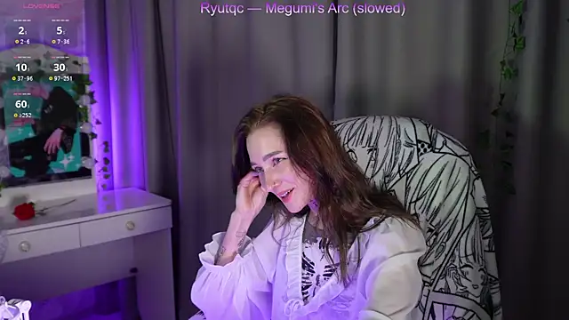 Snapshot of sayonara_6 chatting on 10-17-25, 01:14 sayonara 6 online show from 10-17-25, 01:14