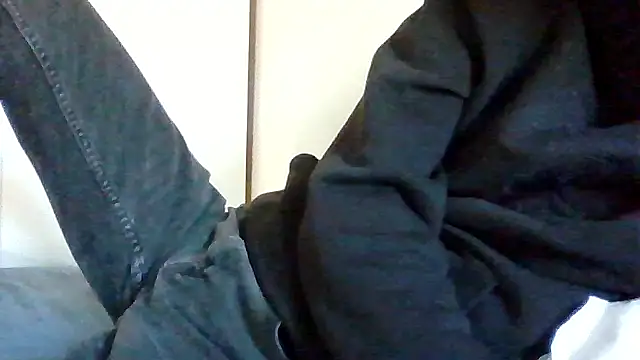 Snapshot of lusluk chatting on 11-29-25, 10:40 lusluk online show from 11-29-25, 10:40