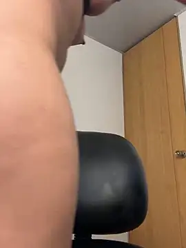 celine bell20 online show from 02-09-25, 06:33