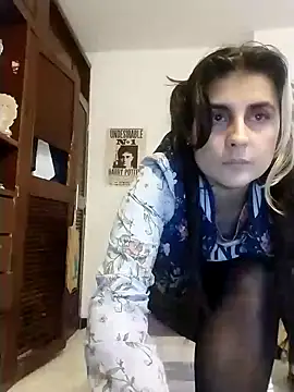 Snapshot of samanta_rosas1 chatting on 12-05-24, 08:44 samanta rosas1 online show from 12-05-24, 08:44