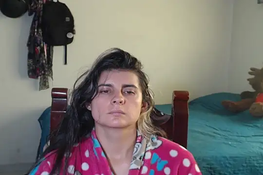 Snapshot of samanta_rosas1 chatting on 12-18-24, 07:52 samanta rosas1 online show from 12-18-24, 07:52