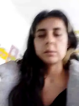 Snapshot of samanta_rosas1 chatting on 03-12-25, 06:11 samanta rosas1 online show from 03-12-25, 06:11