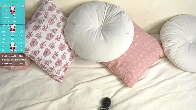 Snapshot of whisper_of_love chatting on 12-23-24, 05:17 whisper of love online show from 12-23-24, 05:17