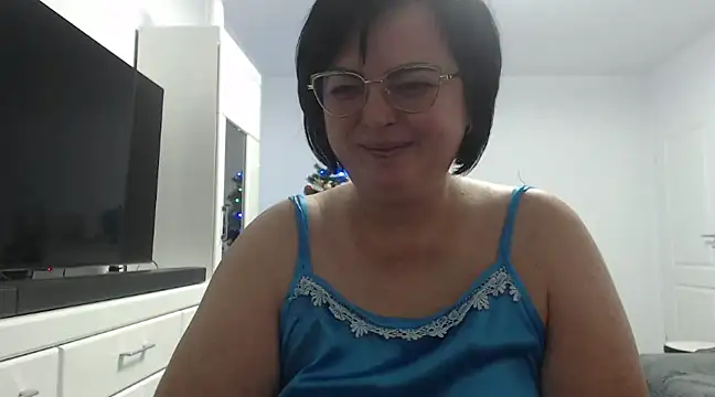 Amandamuller1982 online show from 12-18-24, 05:26