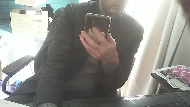 shyfrenchcock1 online show from 02-13-26, 10:22