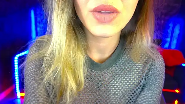 SashaBloom   online show from 02-11-25, 04:56