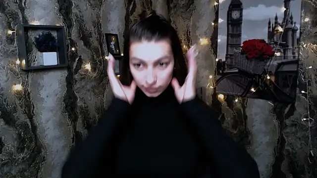 KarolinaRosse  online show from 12-29-24, 07:06