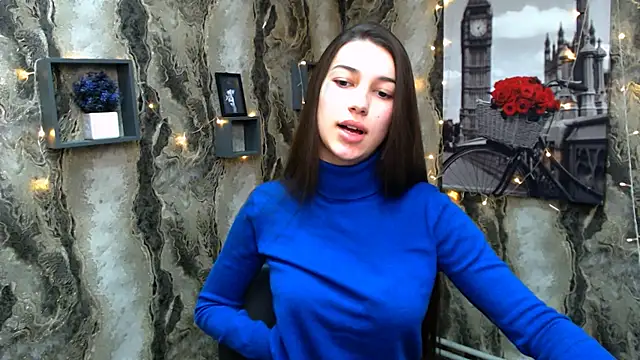 KarolinaRosse  online show from 01-06-25, 10:24